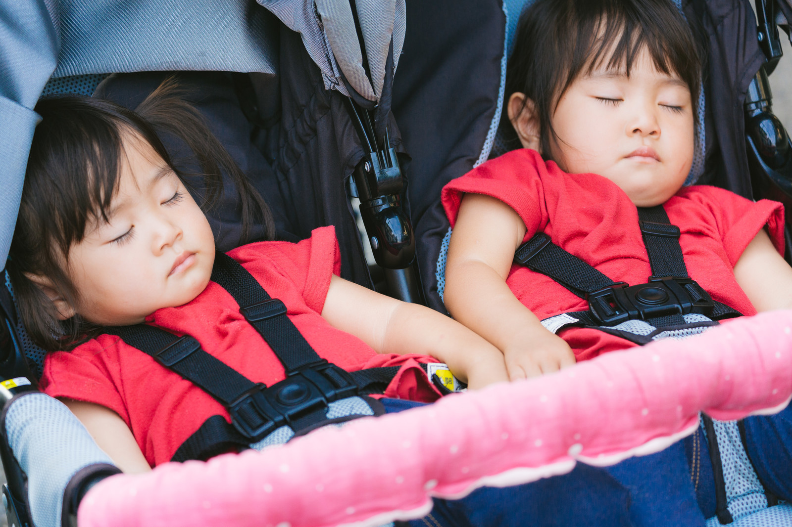 子供が寝起きが悪い原因と起こす３つの方法